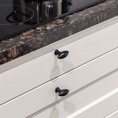 Gelakte kaderdeurtje