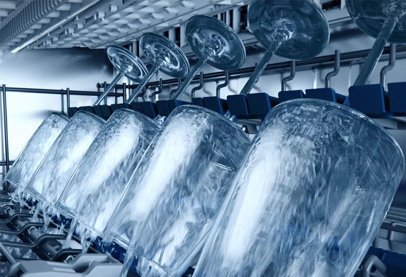 De glassZone is speciaal voor kostbaar glaswerk.