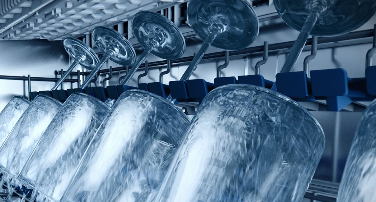 Glaswerk in veiligheidszone van Siemens afwasmachine