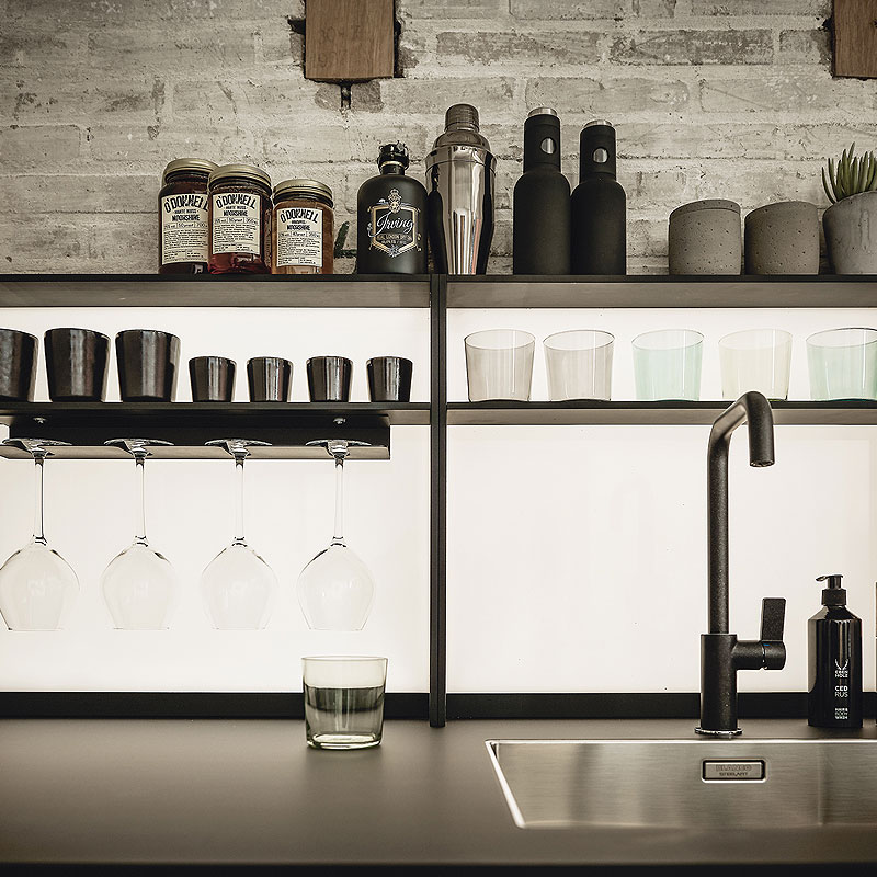 Glazenhouder met verlichting