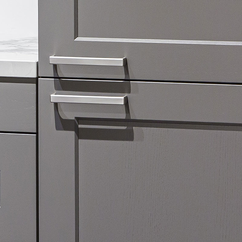 Grijze gefineerde landelijke houten kaderfronten