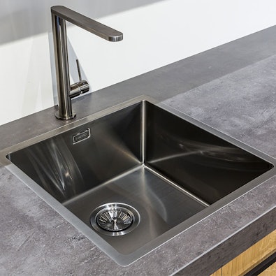 Gunmetal spoelbak en kraan