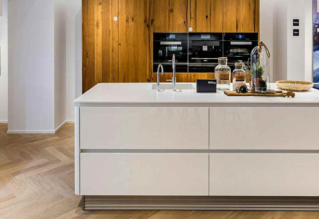 Greeploze keuken: strak greeploos ontwerp