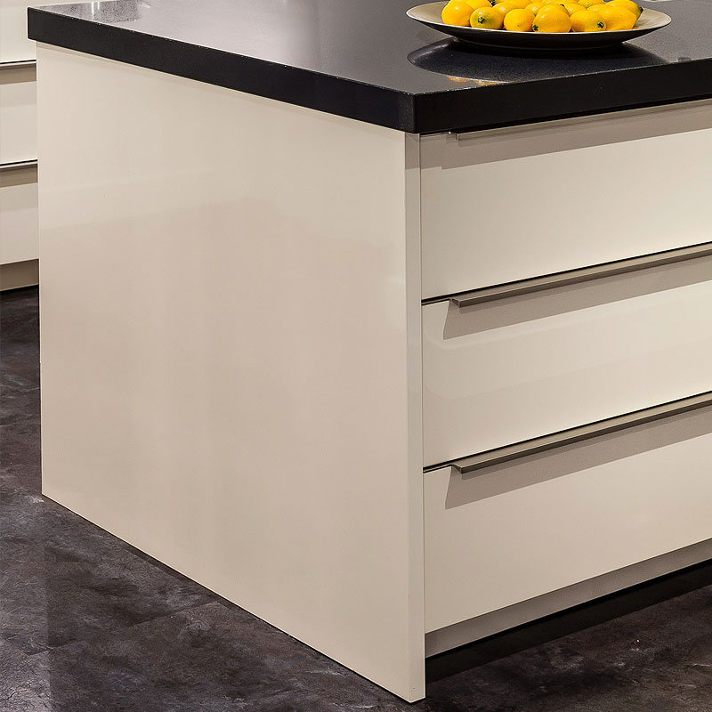 Hoogglans gelakt kookeiland