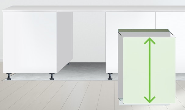 Meet bij een volledig geïntegreerde vaatwasser de hoogte van het gehele frontpaneel op.