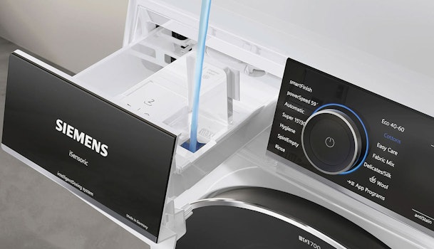 Siemens iDos instellen met wasmiddelreservoir vullen en bedieningspaneel