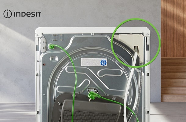 Indesit droger op de afvoer aansluiten.