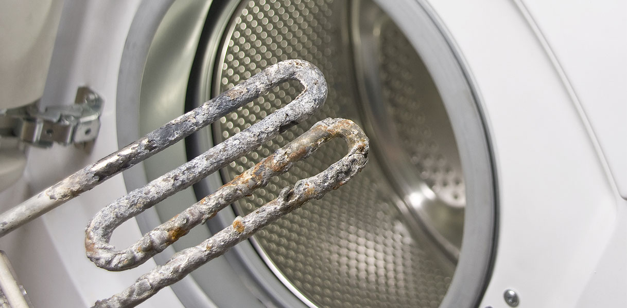 Verwarmingselement van een wasmachine met kalkaanslag