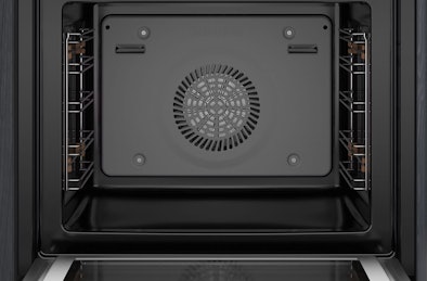 Binnenruimte van katalyse oven met matte wanden