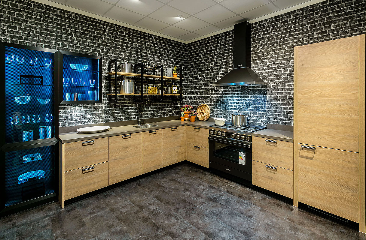 Krachtig design met een gedurfde mix van materialen