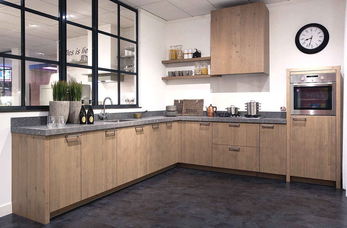 Een hoek vol verhalen in hout en steen