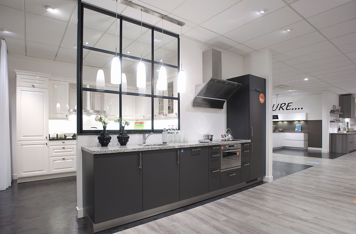 Grafietgrijs dat stijl ademt