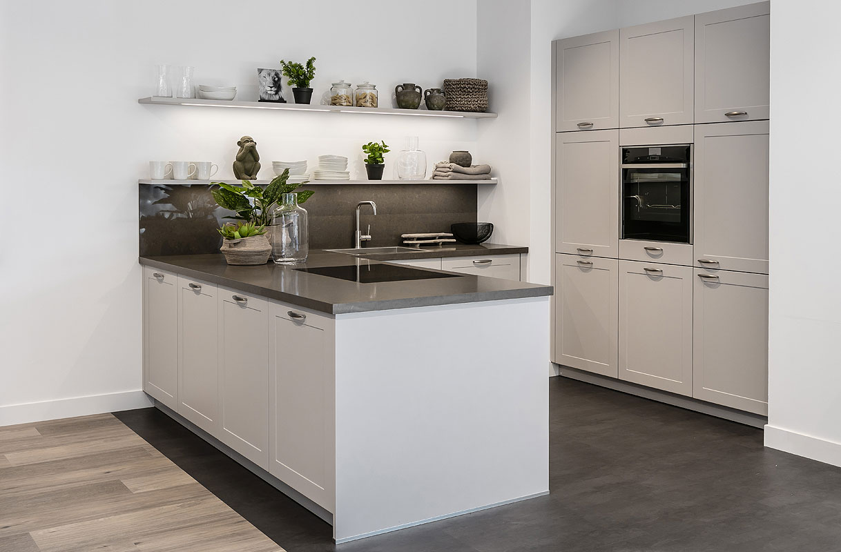 Licht en overzichtelijk keukendesign voor dagelijks gemak