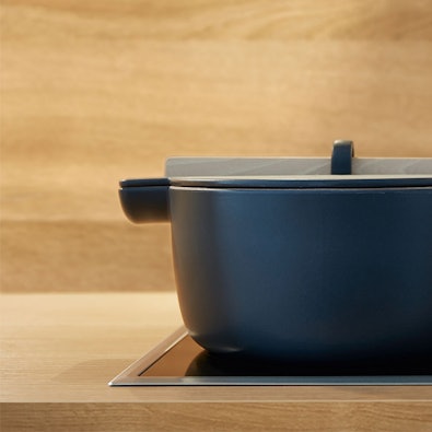 Keukenblad en achterwand in eikendecor