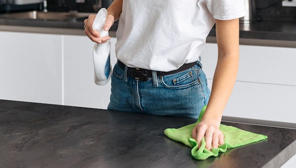Keukenblad onderhoud - dagelijks schoonmaken is belangrijk.
