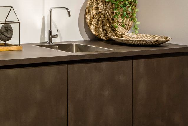 Keukenfront donker staal imitatie