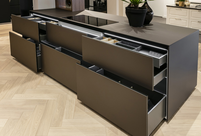 Keukenkasten en laden in alle soorten en maten