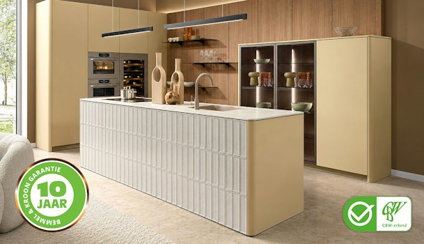 Moderne keuken van Bemmel & Kroon met 10 jaar garantie en CBW-erkenning