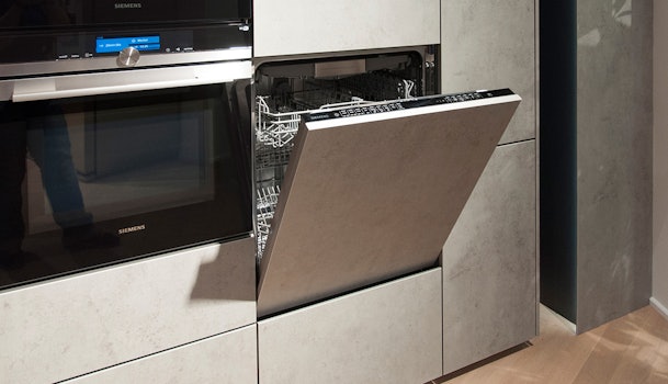 Knock2open systeem voor vaatwassers