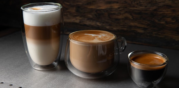 Met een AEG inbouw koffiemachine zet je koffie als een echte barista.