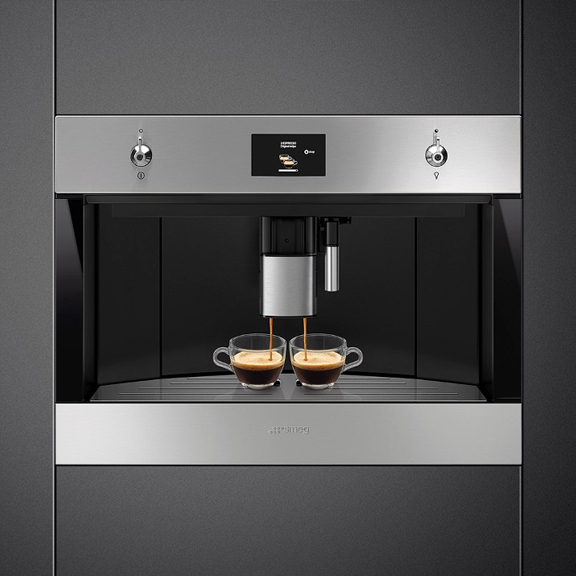 Koffiemachine met RVS fronten