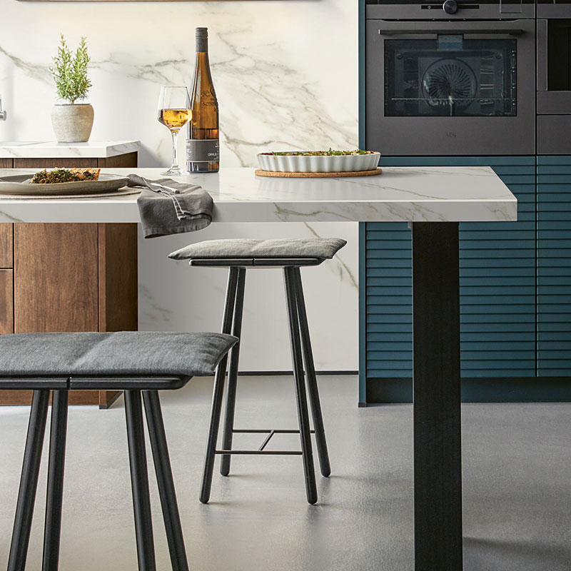 Kookeiland met eetgedeelte