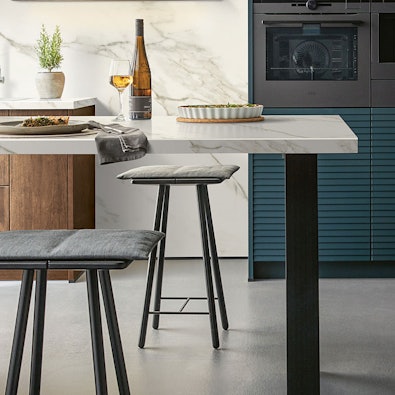 Kookeiland met eetgedeelte