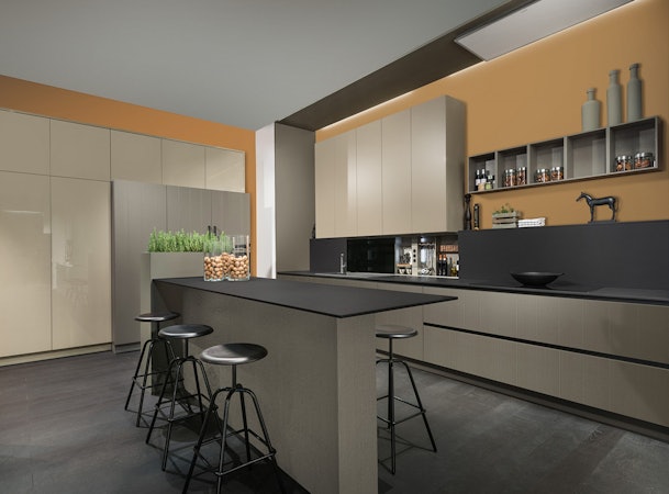 Lichtgrijze keuken