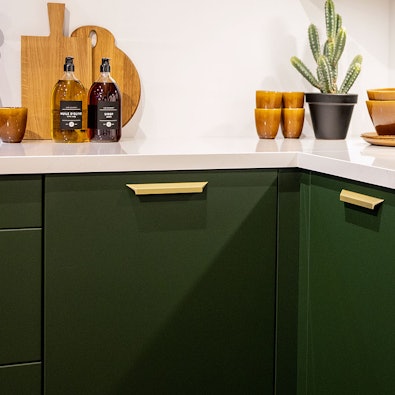 Mat gelakte groen fronten