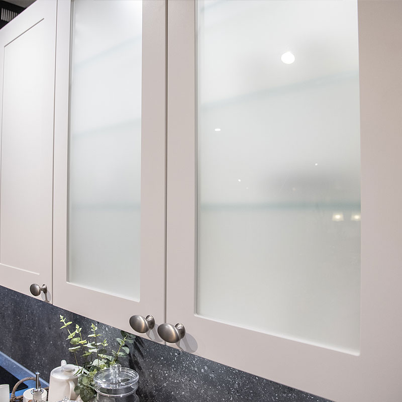 Matglazen hangkasten