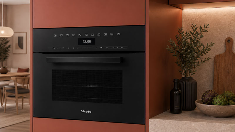 Miele H 7340 en H 7440 combimagnetron met DirectSensor bediening in een moderne keuken