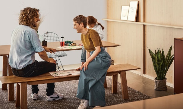 Met next125 Tafel & Bank creëert u een vloeiende overgang tussen de keuken en de leefruimte.