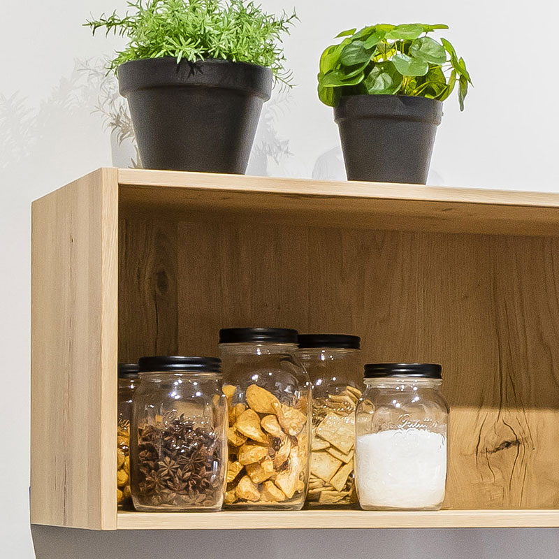 Open houten hangkastjes