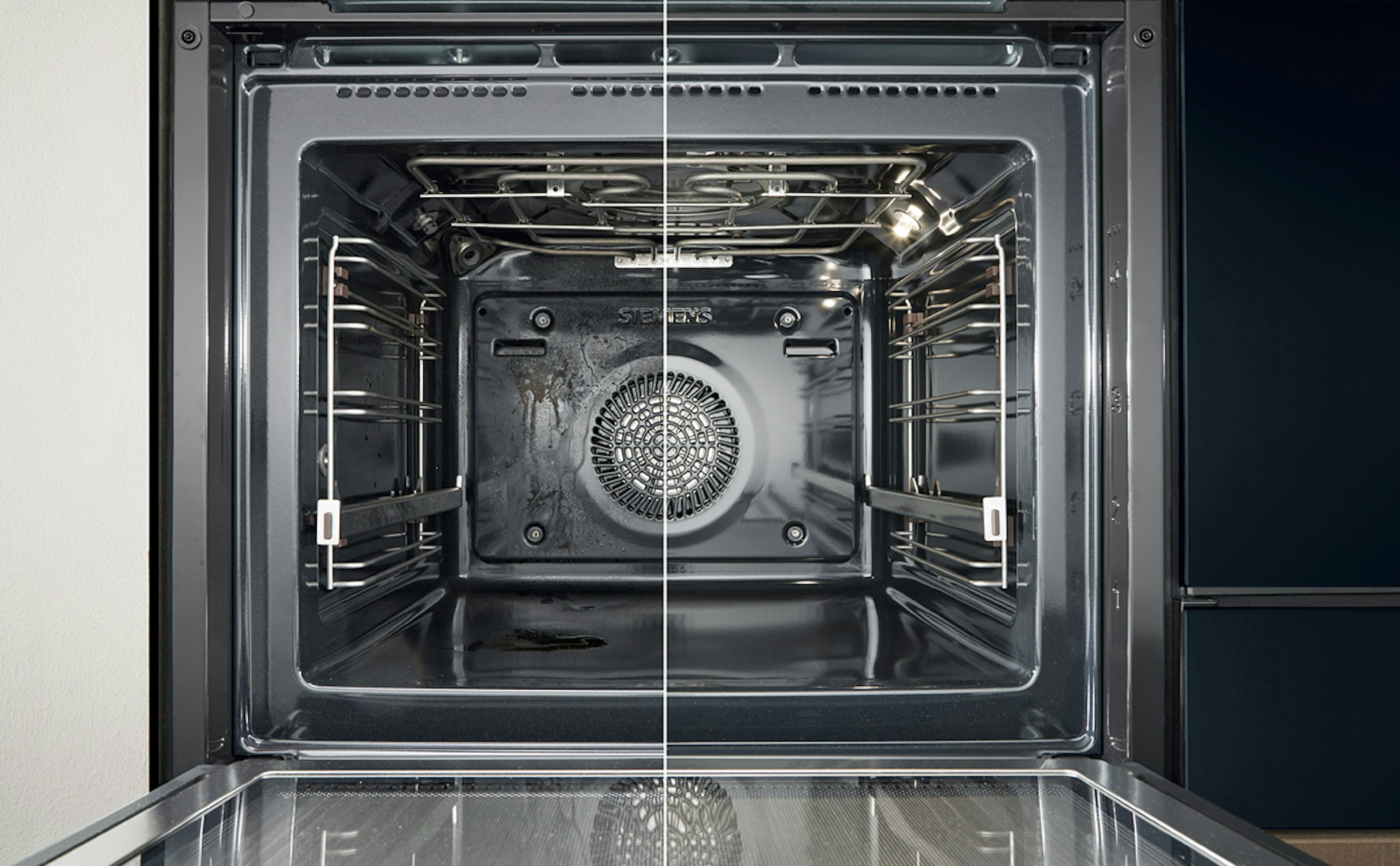 Na het bakken en koken, zorgt activeClean voor de oven reiniging via pyrolyse-technologie.