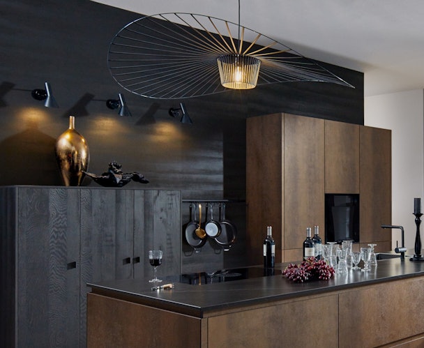 Een unieke keukenlamp geeft uw keuken een persoonlijke touch.