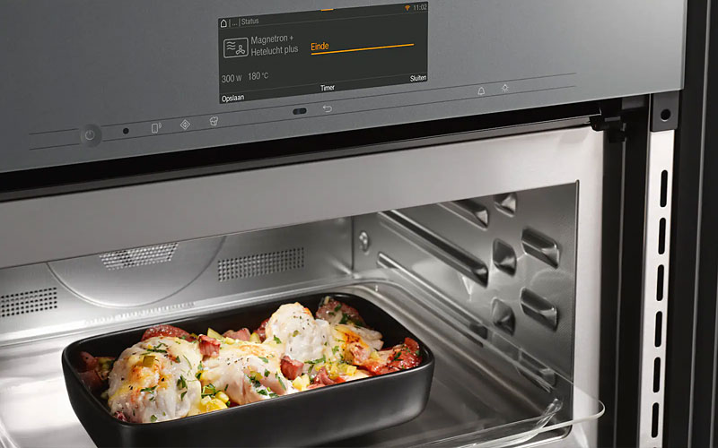 Miele combimagnetron met Quick & Gentle technologie en traploos magnetronvermogen voor perfecte bereiding