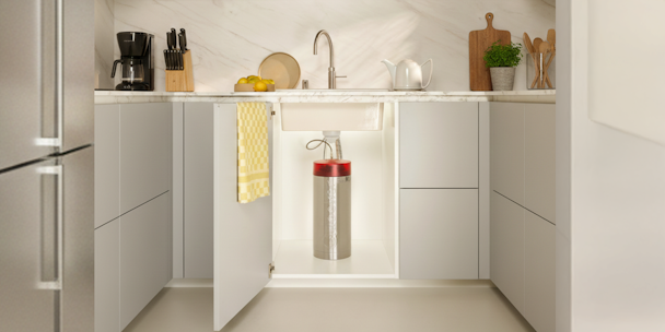 Quooker combi reservoir in keukenkast