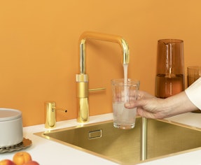 Bruisend water uit een Quooker Fusion kraan met CUBE reservoir