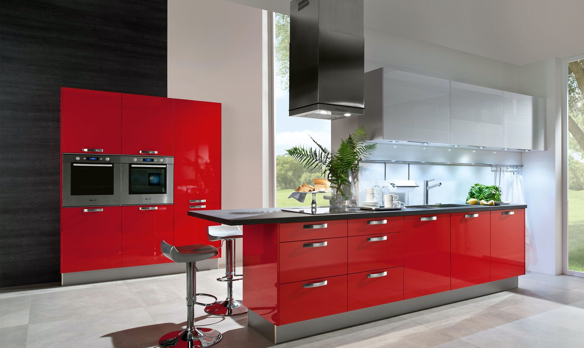 Rode hoogglans keuken: een echte blikvanger in uw interieur.