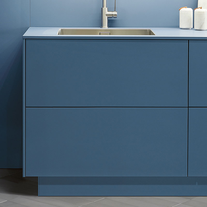 Rustige kleurtoon blauwe front