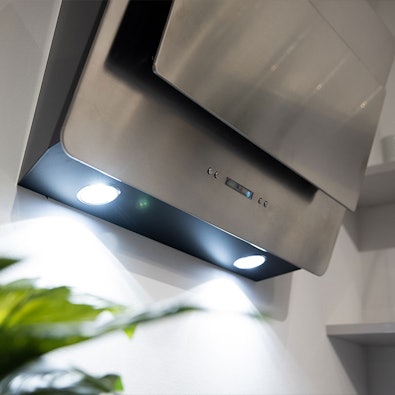 Schuine afzuigkap in RVS