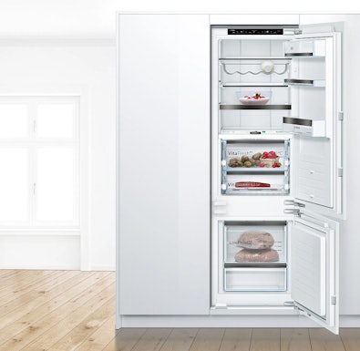 Serie | 8 inbouw koel-vriescombinatie