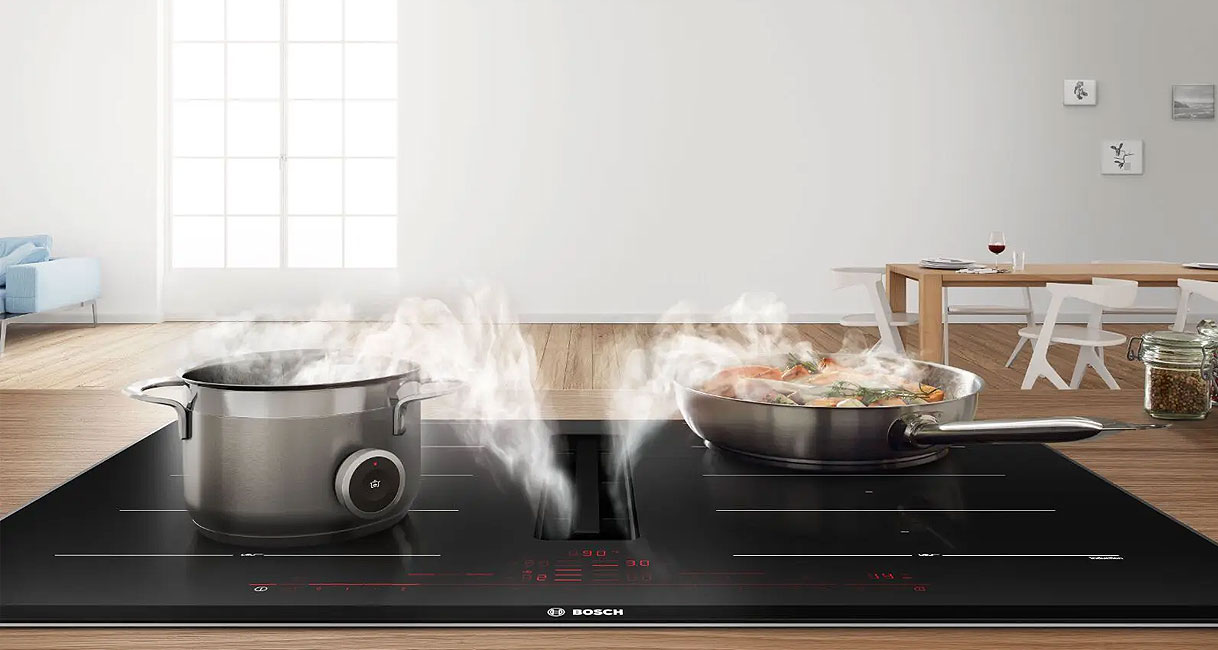 Bosch Serie 8 inductiekookplaat met afzuiging, FlexInduction en PerfectAir-sensor in Mat Design uitvoering