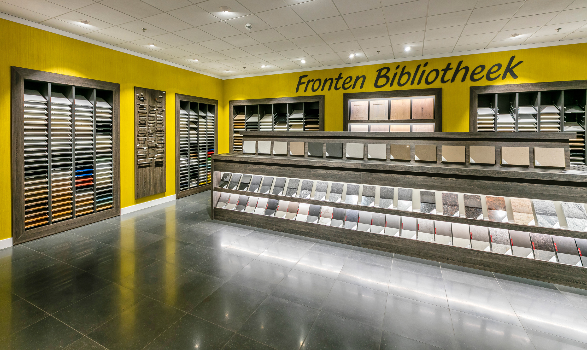 Showroom fronten bibliotheek