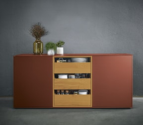Sideboard met 2 cm hoge plintpoten
