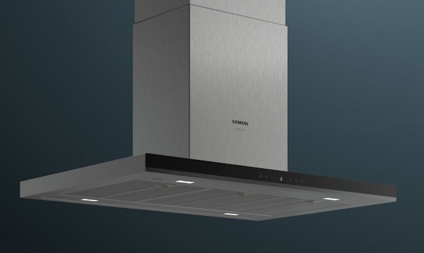 Siemens eilandschouwkap voor boven een kookeiland.