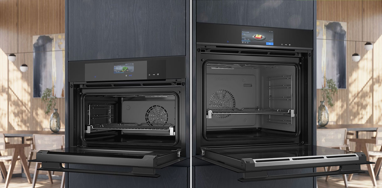 Geopende Siemens stoomovens van 45 en 60 cm hoog naast elkaar ingebouwd