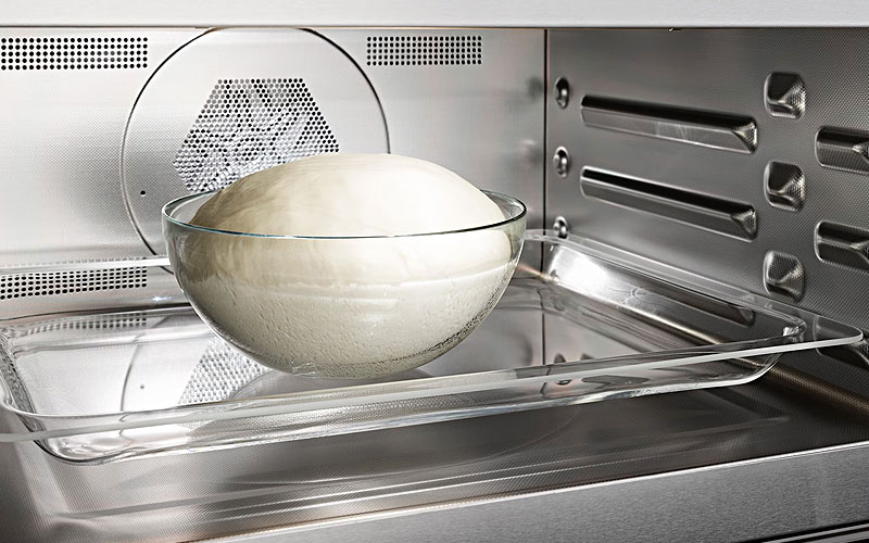Miele oven met speciaal programma voor het rijzen van deeg in glazen kom