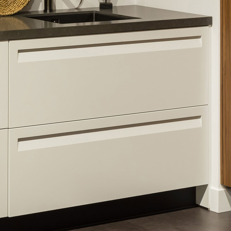 Lades met speciale grepen