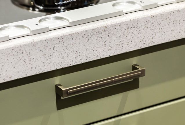 Stijlvol handgreepje in landhuisstijl